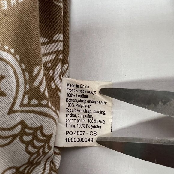 The Sak mini shoulder bag beige pebbled leather small hand bag zip closure - Picture 7 of 16